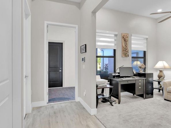 7524 N Blue Spring Dr, Parkland FL 33067