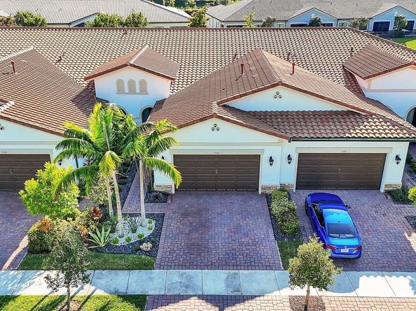 7524 N Blue Spring Dr, Parkland FL 33067