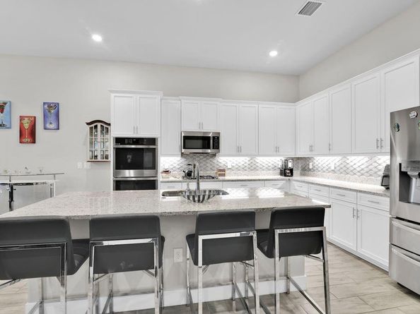 7524 N Blue Spring Dr, Parkland FL 33067