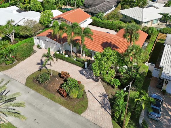 2601 NE 37th St, Fort Lauderdale FL 33308