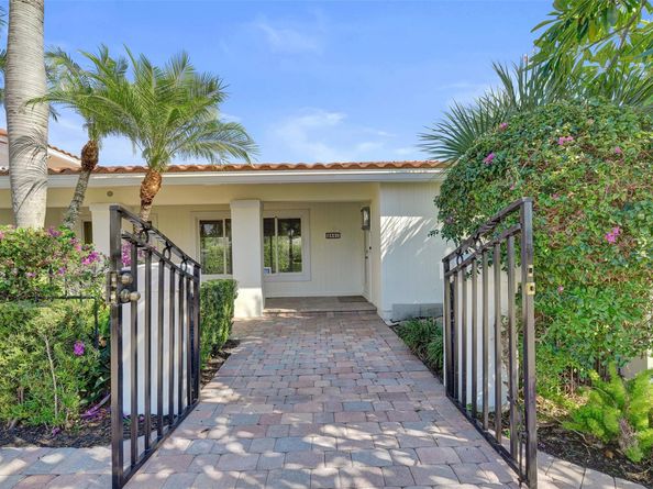 2601 NE 37th St, Fort Lauderdale FL 33308