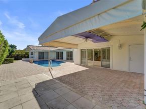 2601 NE 37th St, Fort Lauderdale FL 33308