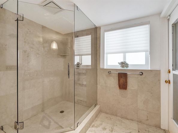 2601 NE 37th St, Fort Lauderdale FL 33308