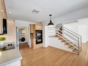 2601 NE 37th St, Fort Lauderdale FL 33308