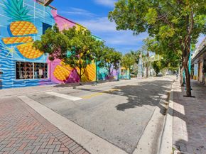 246 N Swinton Avenue, Delray Beach FL 33444