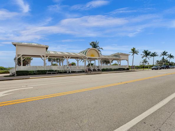 246 N Swinton Avenue, Delray Beach FL 33444