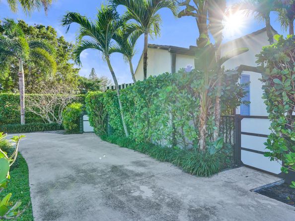 246 N Swinton Avenue, Delray Beach FL 33444