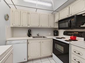 281 Dorset G, Boca Raton FL 33434