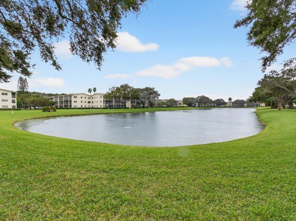 281 Dorset G, Boca Raton FL 33434