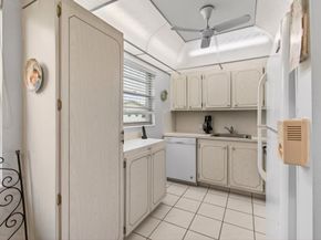 281 Dorset G, Boca Raton FL 33434