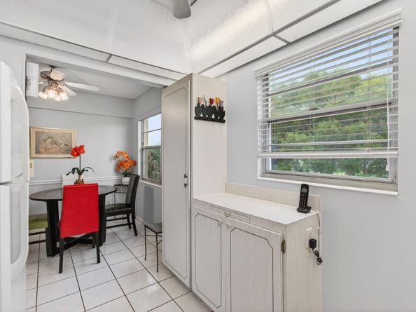 281 Dorset G, Boca Raton FL 33434