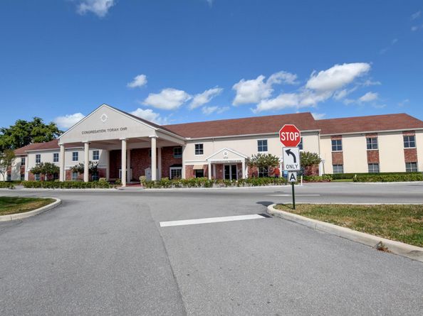 281 Dorset G, Boca Raton FL 33434