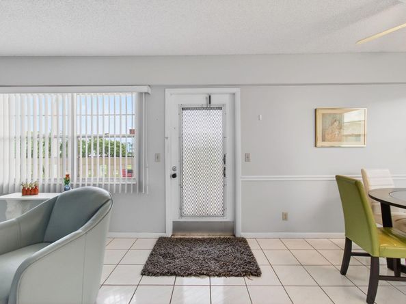 281 Dorset G, Boca Raton FL 33434