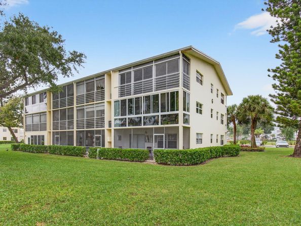 281 Dorset G, Boca Raton FL 33434