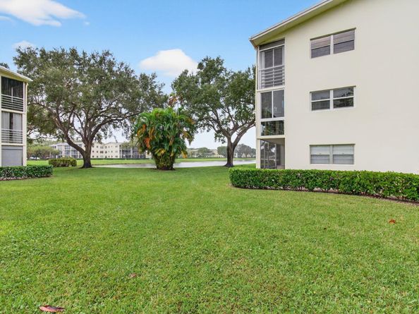 281 Dorset G, Boca Raton FL 33434