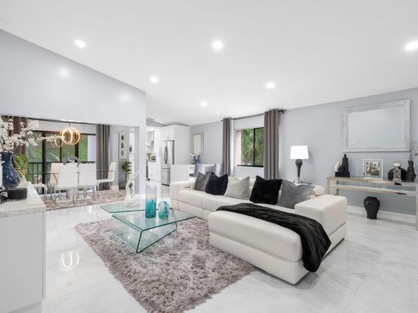 9502 SW 1st Ct, Coral Springs FL 33071