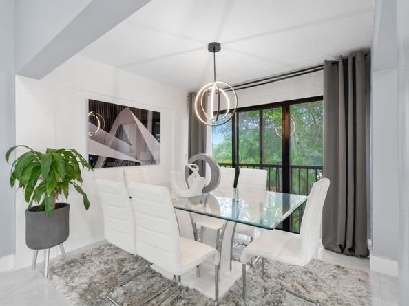 9502 SW 1st Ct, Coral Springs FL 33071