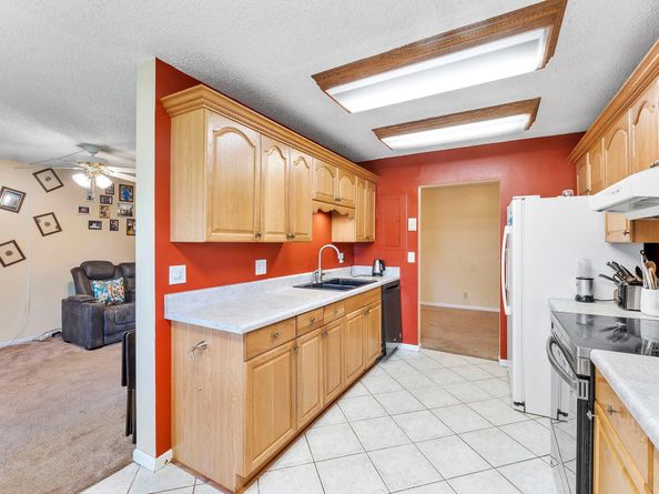 3051 NW 48th Ave 808, Coconut Creek FL 33063