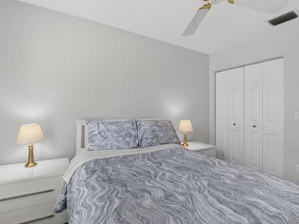 17257 Boca Club Boulevard 1, Boca Raton FL 33487