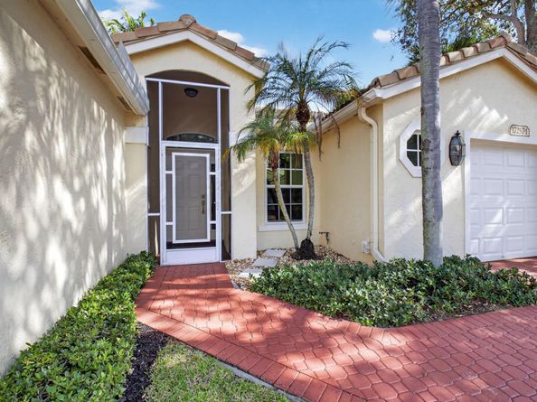 17257 Boca Club Boulevard 1, Boca Raton FL 33487