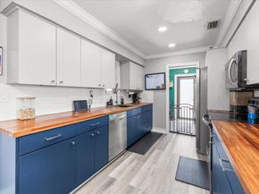 1716 SW 43rd Avenue, Fort Lauderdale FL 33317
