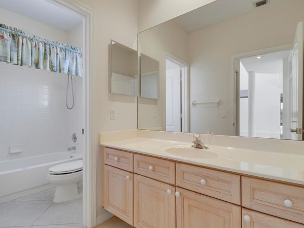 411 Eagleton Cove Way, Palm Beach Gardens FL 33418