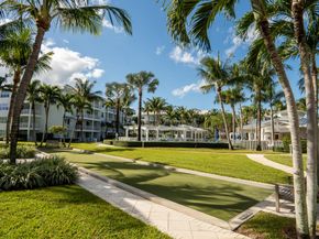 822 Bay Colony Drive S 822, Juno Beach FL 33408