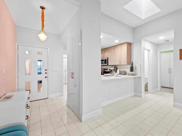 7460 La Paz Boulevard 304, Boca Raton FL 33433