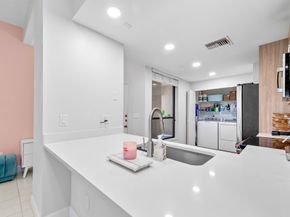 7460 La Paz Boulevard 304, Boca Raton FL 33433