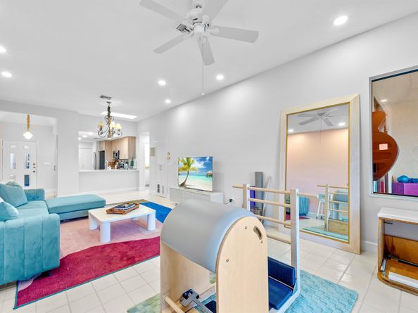 7460 La Paz Boulevard 304, Boca Raton FL 33433