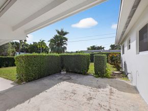 726 Flamingo Way, North Palm Beach FL 33408