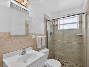 726 Flamingo Way, North Palm Beach FL 33408