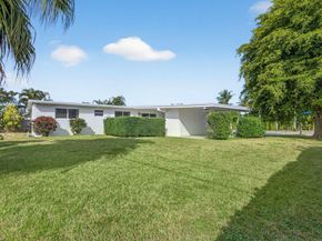 726 Flamingo Way, North Palm Beach FL 33408