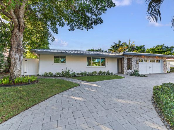 1959 SE 25th Avenue, Fort Lauderdale FL 33316