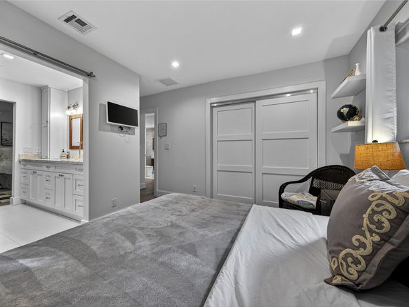 1959 SE 25th Avenue, Fort Lauderdale FL 33316