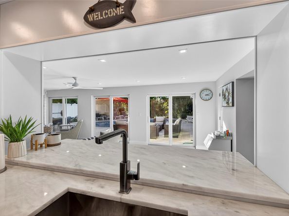 1959 SE 25th Avenue, Fort Lauderdale FL 33316