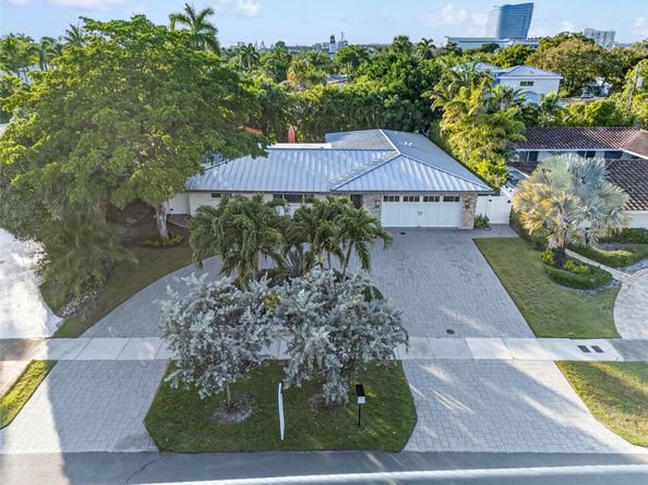 1959 SE 25th Avenue, Fort Lauderdale FL 33316