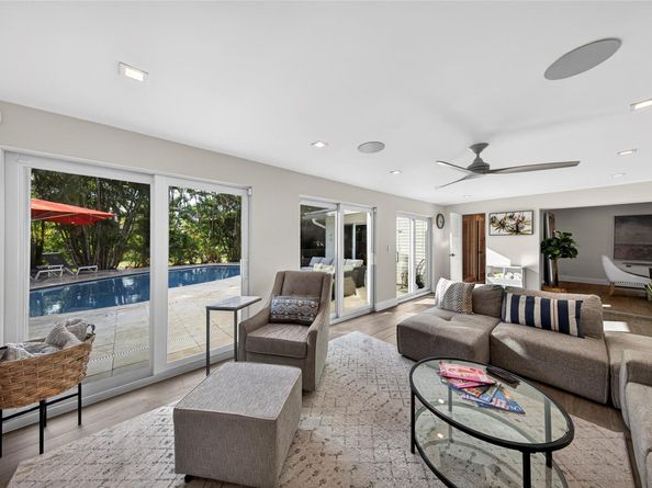 1959 SE 25th Avenue, Fort Lauderdale FL 33316