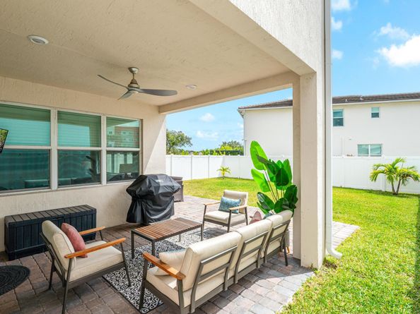 3970 Pelicano Way, Deerfield Beach FL 33064
