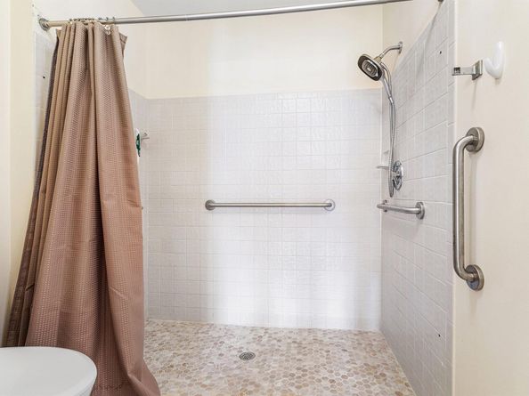 8077 Springtree Road, Boca Raton FL 33496