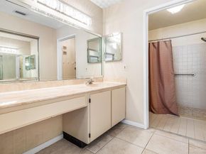 8077 Springtree Road, Boca Raton FL 33496