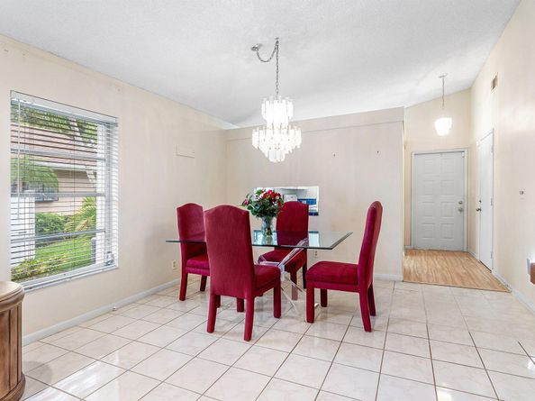 8077 Springtree Road, Boca Raton FL 33496
