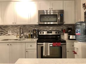 4060 N Hills Dr 24, Hollywood FL 33021