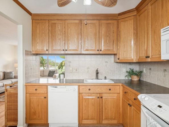 1445 Atlantic Shores Blvd 509, Hallandale Beach FL 33009