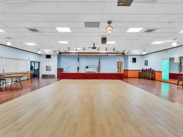 3990 NW 42nd Ave 308, Lauderdale Lakes FL 33319