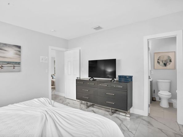 3025 Center Avenue, Fort Lauderdale FL 33308