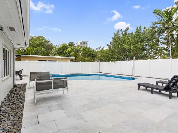 3025 Center Avenue, Fort Lauderdale FL 33308