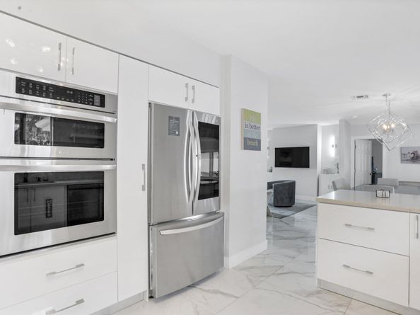 3025 Center Avenue, Fort Lauderdale FL 33308