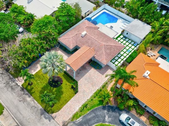 3025 Center Avenue, Fort Lauderdale FL 33308