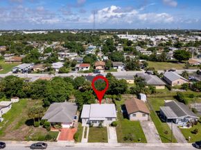 1340 W 33rd Street, Riviera Beach FL 33404